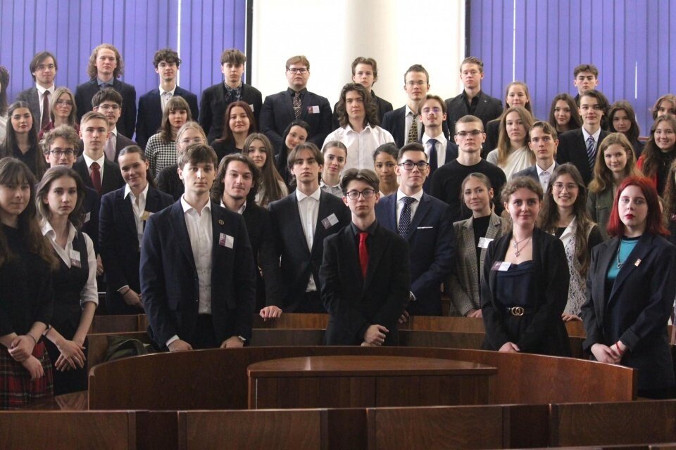 soukeník — štrpka Supported the First Edition of the Model Court